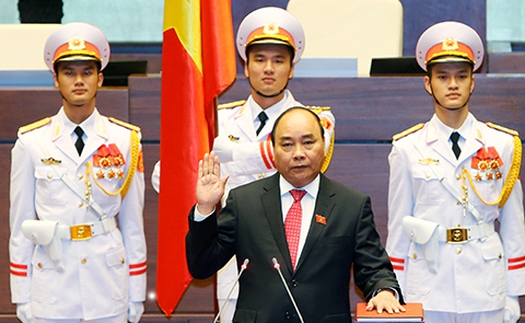 Thủ tướng Nguyễn Xuân Phúc: Cố gắng để tránh cho dân 'chưa giàu đã già'