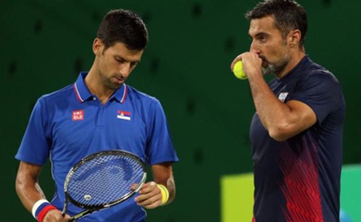 Novak Djokovic tiếp tục thất bại ở nội dung đôi nam