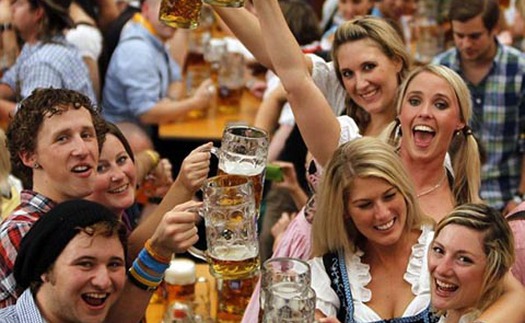 Lễ hội bia Oktoberfest, Đức: Vừa uống bia, vừa phập phồng lo khủng bố