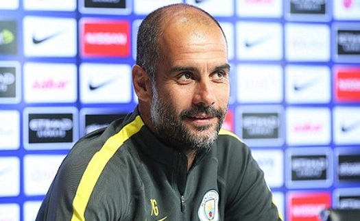 Pep Guardiola TIẾT LỘ người thay thế Sergio Aguero ở derby Manchester