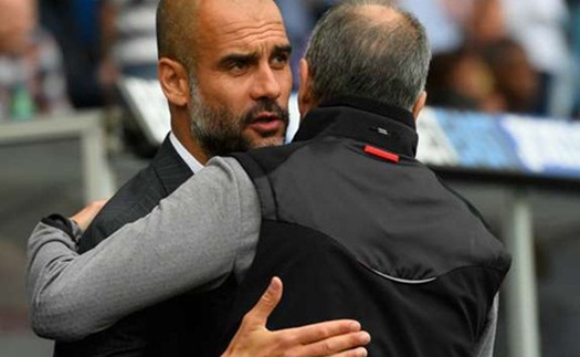 Guardiola: 'Lọt vào top 4 cũng không dễ với Man City'