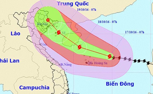 Hà Nội vừa sẵn sàng chống bão số 7, vừa ủng hộ miền Trung 5 tỷ đồng