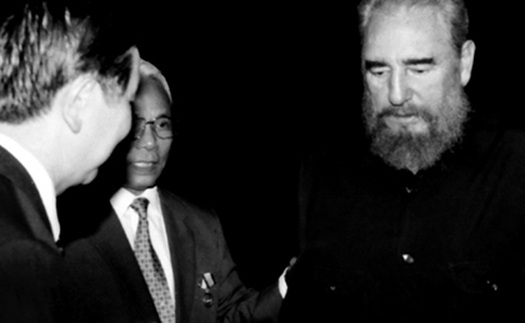 Nhiếp ảnh gia Giản Thanh Sơn kỷ niệm tác nghiệp với Fidel Castro tại Củ Chi