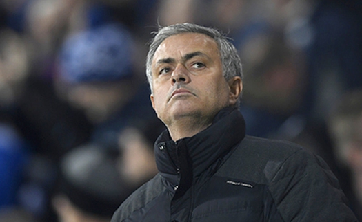 Mourinho bị khuất phục, chịu thỏa hiệp và lo sợ cho chính mình