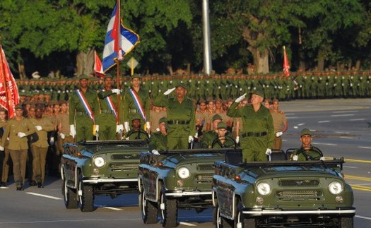 Chùm ảnh: Cuba diễu binh quy mô lớn