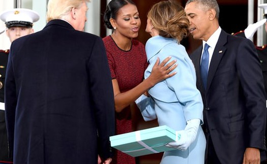 Bí ẩn hộp quà tân phu nhân Tổng thống Mỹ Melania tặng gia đình ông Obama