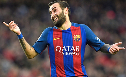 Aleix Vidal tái sinh: Barca đã tìm được Dani Alves mới?