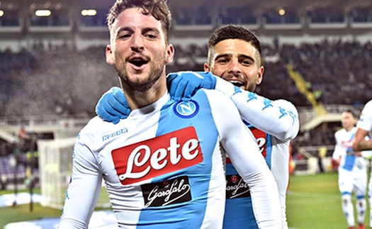 Những 'chú lùn' của Napoli khuynh đảo Serie A