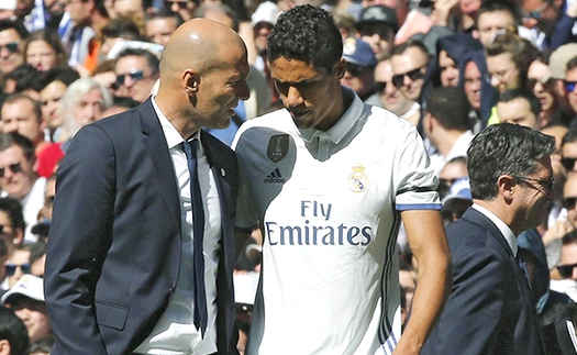 Raphael Varane: Từ truyền nhân của Hierro đến nỗi sợ Woodgate mới