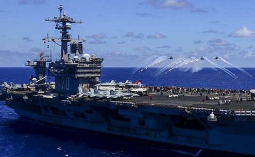 Tàu sân bay Mỹ USS Carl Vinson sắp tập trận với tàu chiến Nhật Bản