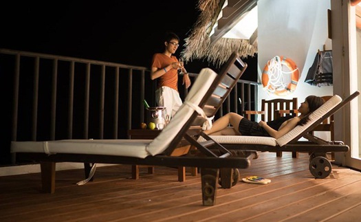 Cặp vợ chồng 9X Việt Nam phượt Maldives nổi tiếng thế giới chỉ sau 1 tuần
