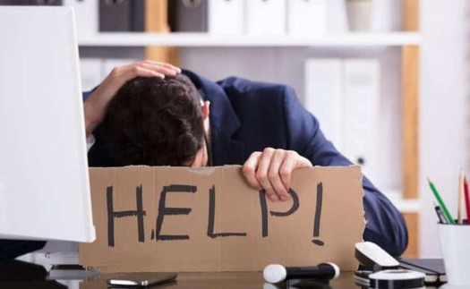 Top những ngành nghề có lượng nhân viên stress đông nhất: Sản xuất vật liệu xây dựng, ngân hàng đứng số 1