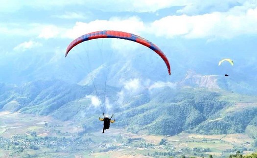 100 phi công tham dự Giải Dù lượn đường trường Putaleng Việt Nam mở rộng