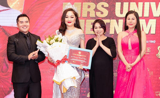 Hoàng Thanh Nga chính thức dự thi Mrs Universe 2022