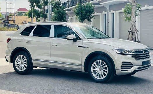 Vừa ra mắt tại Việt Nam, Volkswagen Touareg đã tăng giá 100 triệu đồng