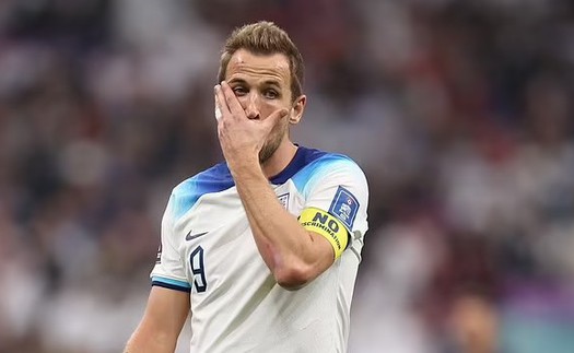 Alan Shearer: 'Harry Kane sẽ bị ám ảnh suốt đời vì pha đá hỏng 11m ấy'