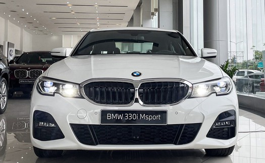 Ảnh chi tiết BMW 3 Series lắp ráp: Nâng cấp nhiều trang bị từ bản tiêu chuẩn, rẻ hơn xe nhập 815 triệu đồng