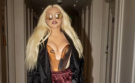 Christina Aguilera đón sinh nhật tại Việt Nam, fan trông đợi màn trình diễn đẳng cấp Diva thế giới!
