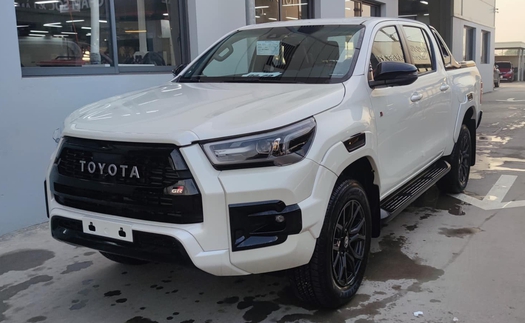 Đại lý chào bán Toyota Hilux GR Sport độc nhất Việt Nam: Giá 1,1 tỷ đồng, ngang tầm Ranger Raptor