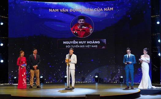 Cúp Chiến thắng năm 2022: Kình ngư Huy Hoàng lập hattrick giải thưởng