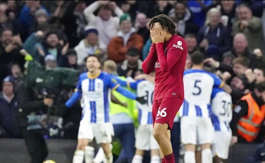 Video bàn thắng trận Brighton 3-0 Liverpool: Dần xa Top 4