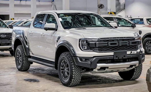 Đại lý nhận đặt Ford Ranger Raptor 2023: Ra mắt sau Tết, động cơ chỉ như Wildtrak