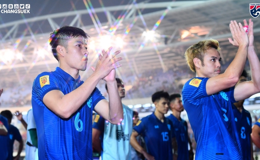 Tuyển thủ Thái Lan lên đường sau chức vô địch AFF Cup 2022