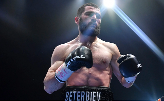 Nhà vô địch boxing Artur Beterbiev hướng tới năm 2023 mang tính bước ngoặt