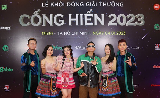 Dàn sao đổ bộ thảm đỏ khởi động giải Cống hiến 2023: Huy Tuấn khẳng định Cống hiến đã 'trọn vẹn'