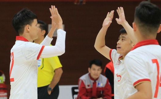 Thắng đậm Hàn Quốc, HLV Diego Raul mạnh mẽ thay đổi futsal Việt Nam như ông Troussier