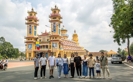 Tây Ninh thu hút gần 4,5 triệu du khách đến tham quan trong 10 tháng năm 2023