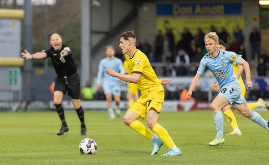 Nhận định bóng đá hôm nay 9/10: Burton vs Cambridge United