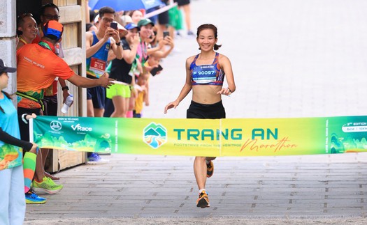 'Nữ hoàng' điền kinh Nguyễn Thị Oanh chạy Marathon nhanh hơn cả nhà vô địch nam người Nhật