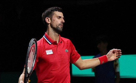 Djokovic nổi giận vì điều xảy ra với mình lần đầu tiên sau hơn 20 năm thi đấu