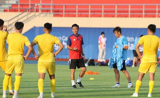 Nhà vô địch AFF Cup nhận trọng trách 'giải cứu' Khánh Hòa tại V-League