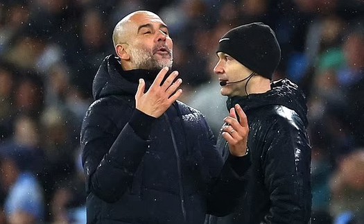 Pep Guardiola 'mỉa mai' trọng tài sau trận hòa 'đau' trước Tottenham