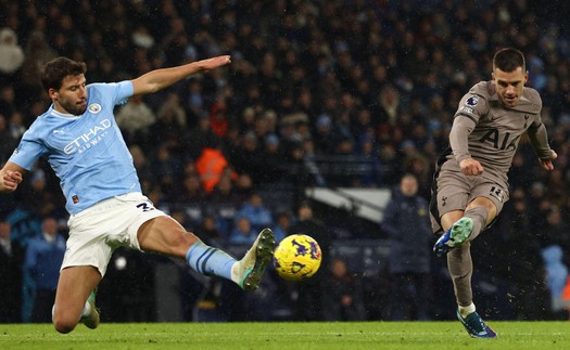 Kết quả bóng đá Ngoại hạng Anh vòng 14: Man City lại hòa, Liverpool thắng kịch tính