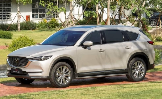 SUV mệnh danh 'ông vua' công nghệ tại Việt Nam giảm giá cực mạnh, quyết hạ bệ Hyundai SantaFe