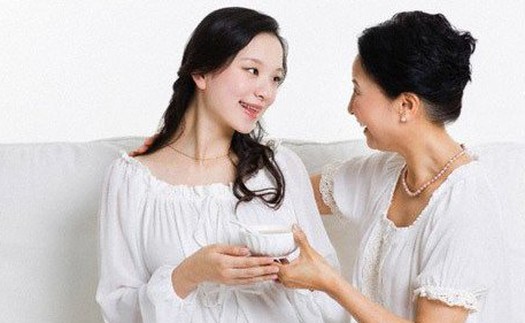 Trước khi về quê, mẹ chồng để lại bức thư dài 2 trang khiến nàng dâu tỉnh ngộ