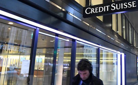 Các nhà đầu tư Mỹ khởi kiện tập thể Credit Suisse