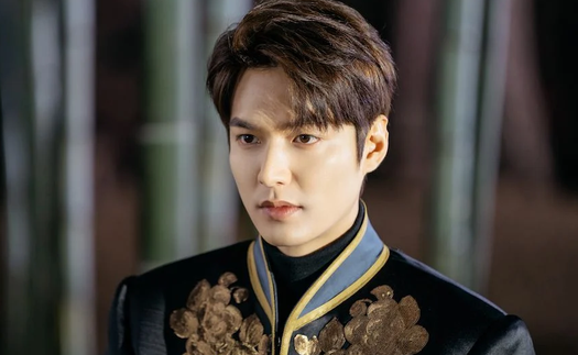 Rộ tin Lee Min Ho bị điều tra khoản thuế bất thường, nộp phạt hàng tỷ đồng, công ty quản lý nói gì?