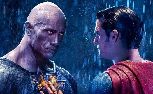 Tin rò rỉ từ Hollywood: The Rock ép DC làm phim theo ý mình, khiến Henry Cavill mất cả vai Superman