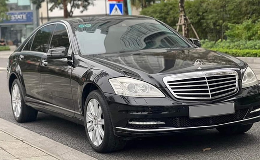 Thay vì mua Corolla Altis bản 'base', thử cân nhắc chiếc Mercedes S 300 này với giá hơn 700 triệu đồng