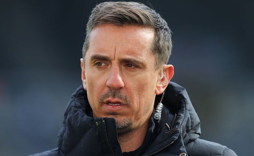 Tin bóng đá MU 12/4: Gary Neville chỉ trích nhà Glazer cực gay gắt