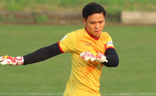 'Nguyên Mạnh chấn thương dai dẳng từ ĐTVN, trận V-League nào cũng uống thuốc giảm đau để ra sân'