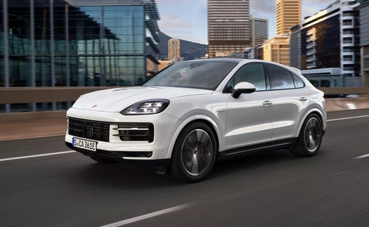 Ra mắt Porsche Cayenne 2024: Giá khởi điểm quy đổi từ 1,8 tỷ đồng, nhiều điểm giống Taycan, cần số đổi sang vị trí lạ khó thấy