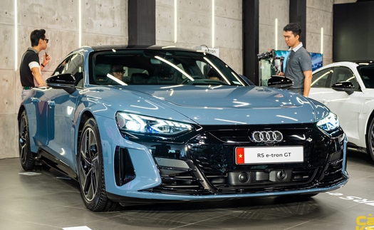 Audi RS e-tron GT giá 5,9 tỷ đồng tại Việt Nam: Sạc 5 phút đi 100km, đặt hàng 6 tháng mới có xe