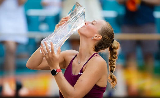 Petra Kvitova vô địch Miami Open 2023: Cái tay trái uy lực đã trở lại