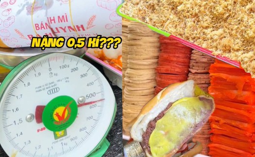 Cộng đồng mạng xôn xao ổ bánh mì đình đám ở TP.HCM: Nặng đến nửa cân, topping ú ụ nhưng dân tình lại thấy… ngán 