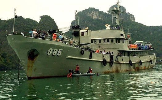 Vụ máy bay rơi trên biển: Hải Phòng huy động lực lượng hỗ trợ tìm kiếm cứu nạn